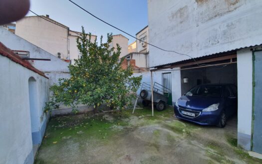 Venta de casa y piso en Pozoblanco