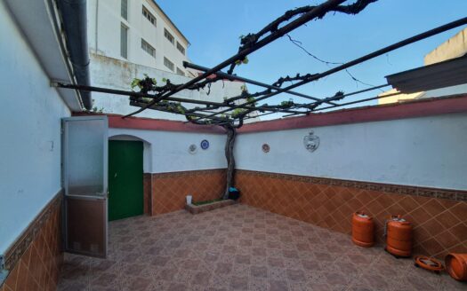 Venta de casa y piso en Pozoblanco