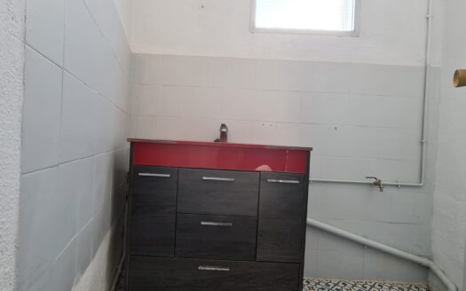 Venta de local y cochera